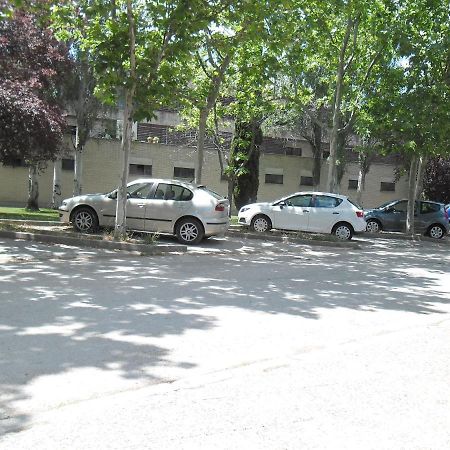 Hotel Escuela Madrid Kültér fotó