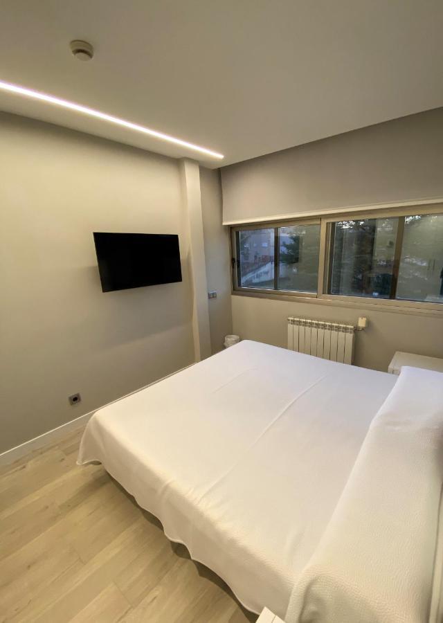 Hotel Escuela Madrid Kültér fotó