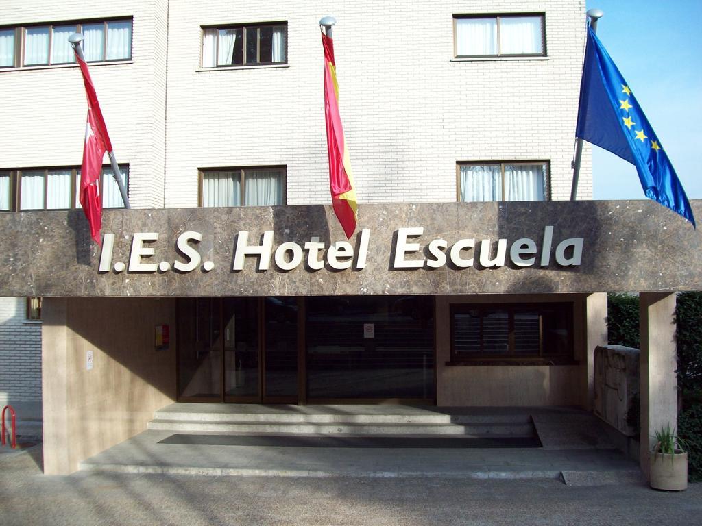 Hotel Escuela Madrid Kültér fotó