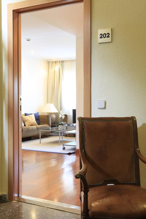 Hotel Escuela Madrid Szoba fotó