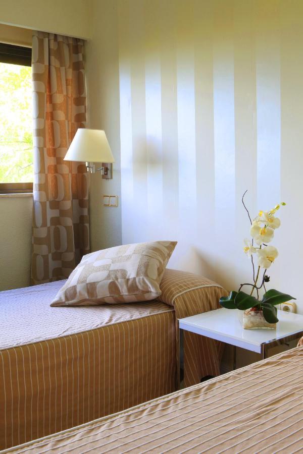 Hotel Escuela Madrid Kültér fotó